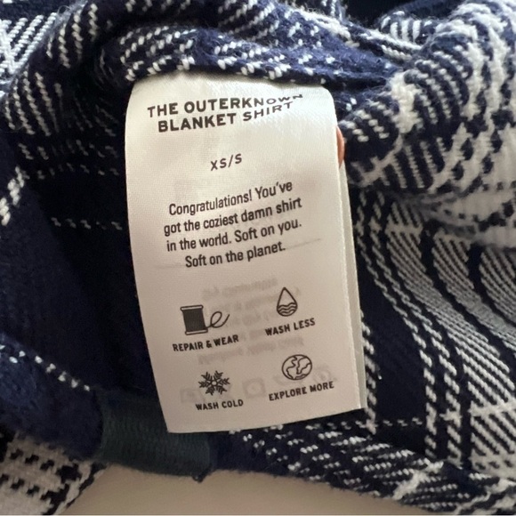 Outerknown Blanket Shirt in Atlantic Blue Bigbury Plaid - Picture 15 of 16
